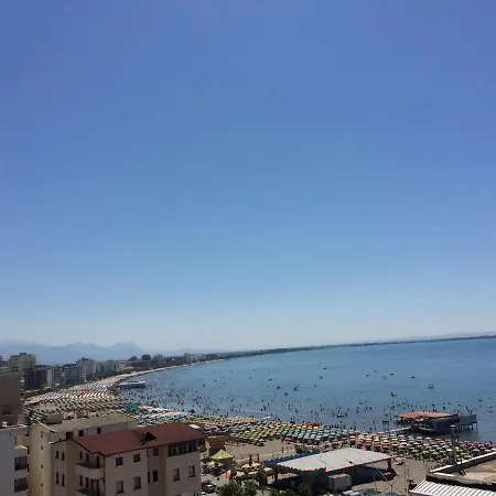 アパート By The Sea